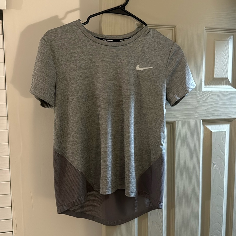 Gray nike drifit shirt